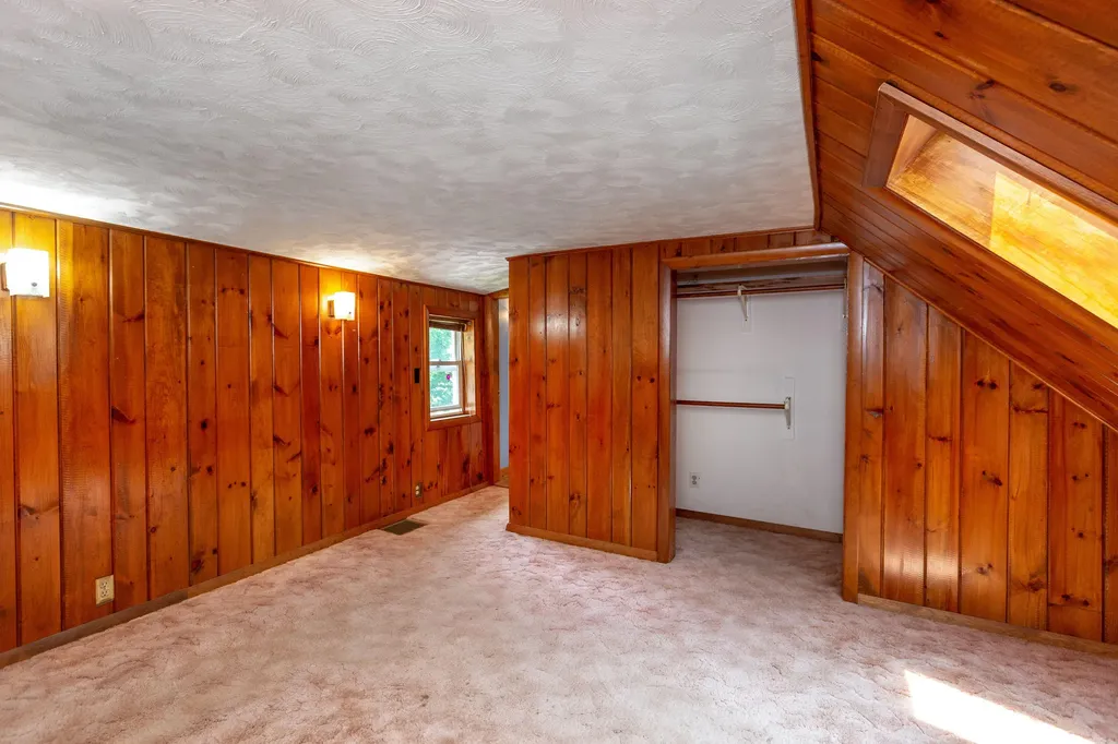 174 Federal Street Wiscasset ME 04578