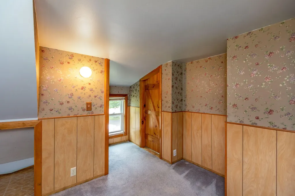 174 Federal Street Wiscasset ME 04578