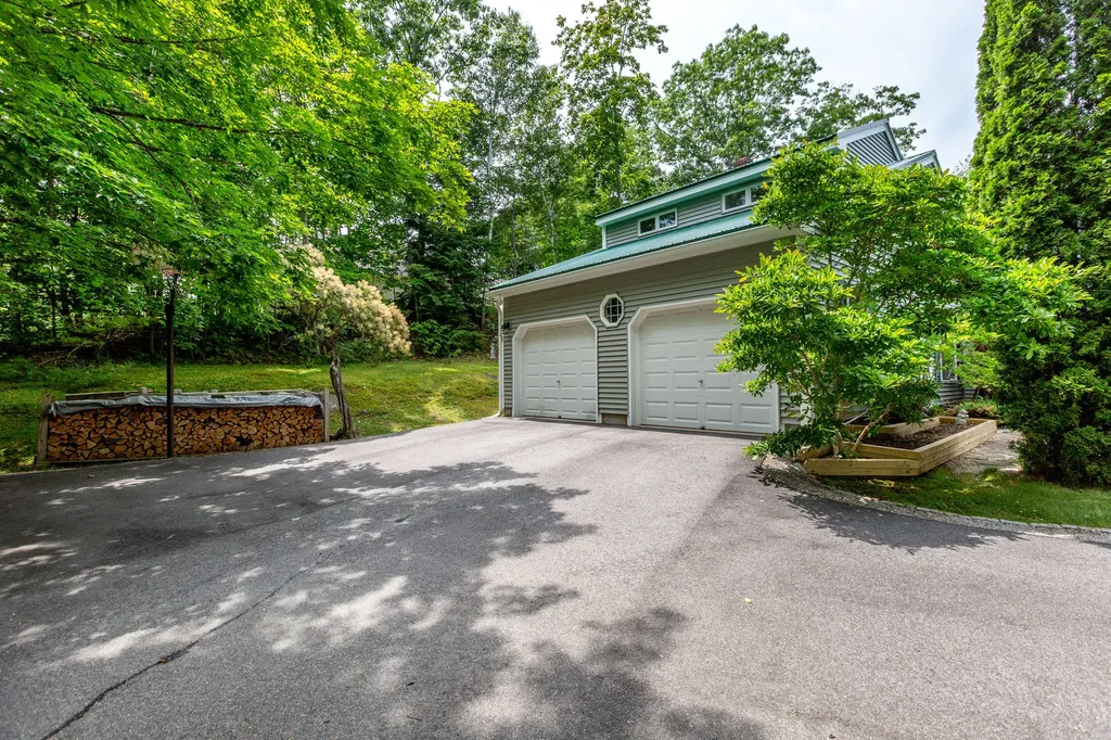 174 Federal Street Wiscasset ME 04578