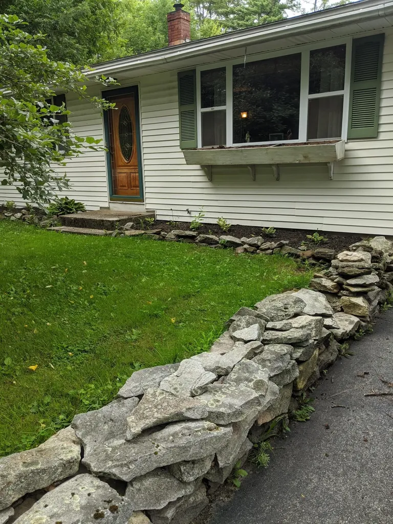 471 Duck Pond Road Westbrook ME 04092