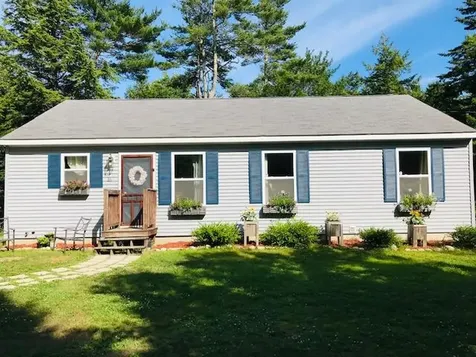 16 Maggie Way Ellsworth ME 04605