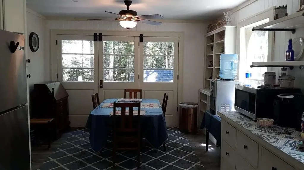 3 Settlers Drive Hancock ME 04640