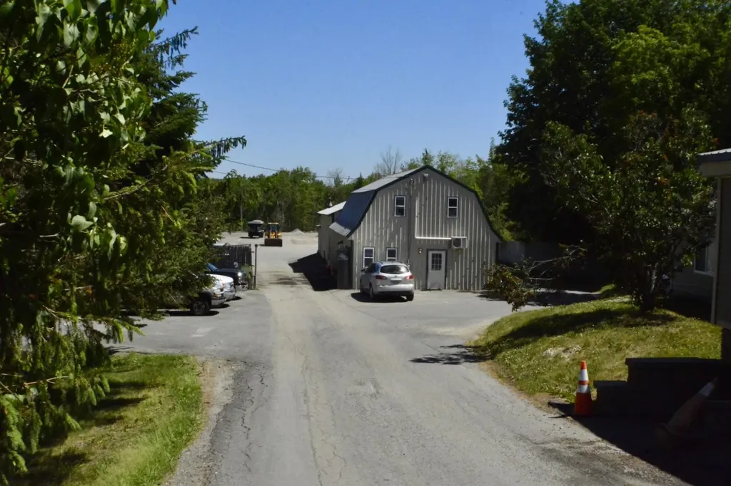 1627 Union Street Bangor ME 04401
