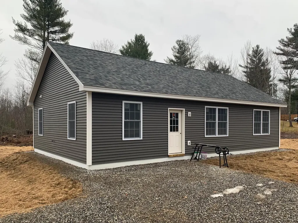 104 Matthew Lane West Gardiner ME 04345