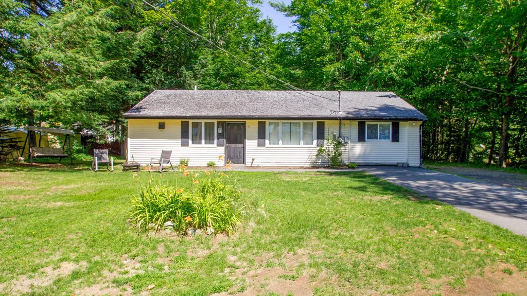 11 Lambert Avenue Augusta ME 04330