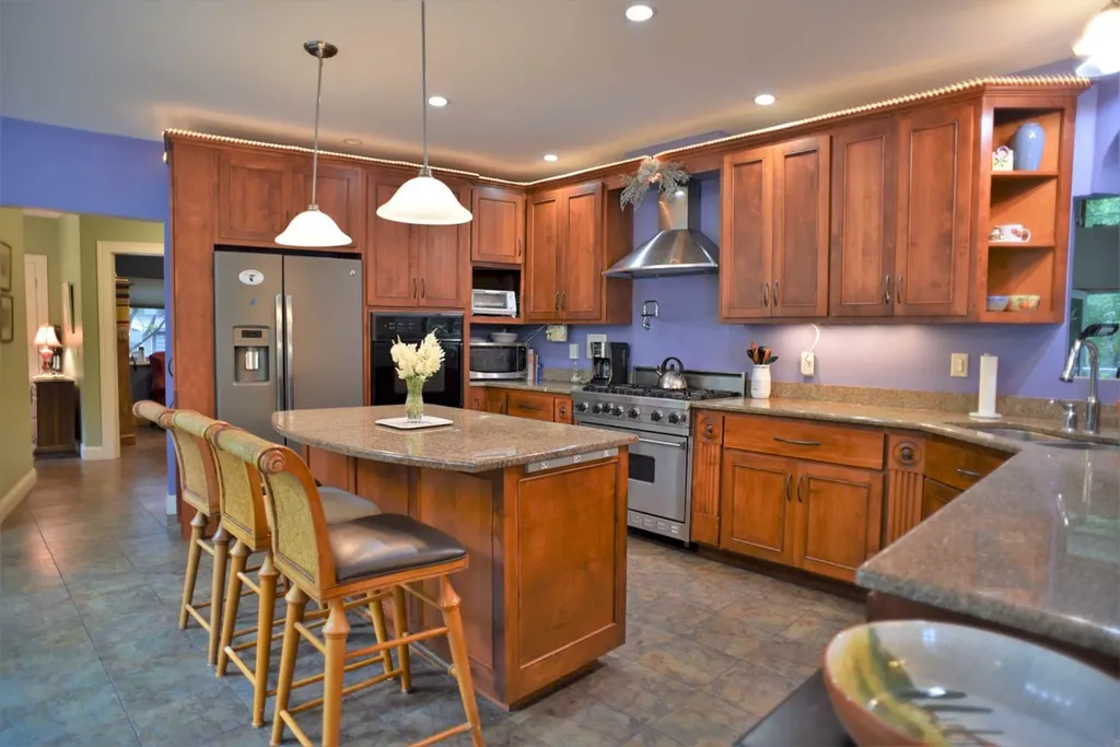 658 Waterville Road Skowhegan ME 04976