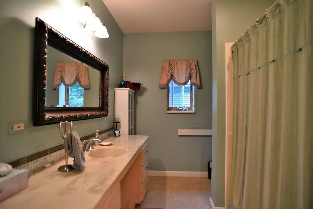658 Waterville Road Skowhegan ME 04976