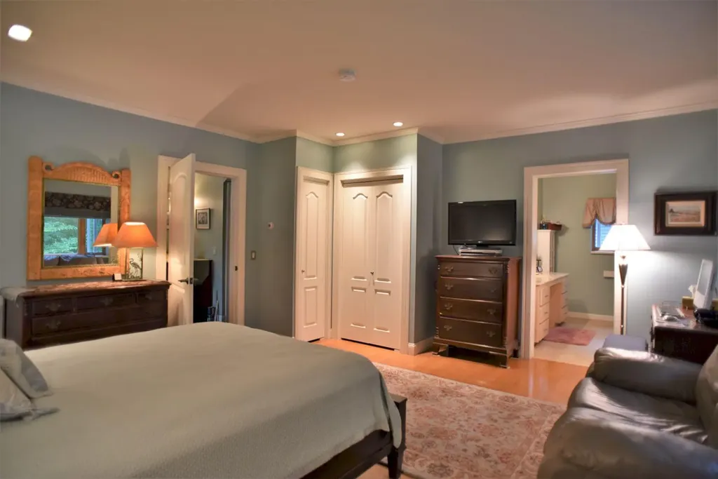 658 Waterville Road Skowhegan ME 04976