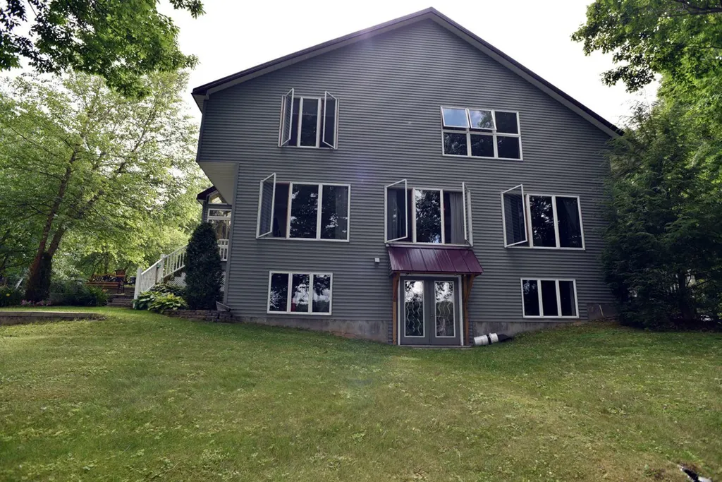 658 Waterville Road Skowhegan ME 04976
