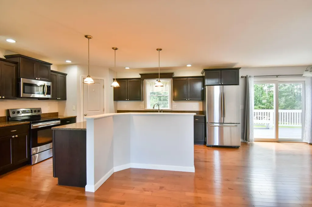 25 Evergreen Lane Sabattus ME 04280