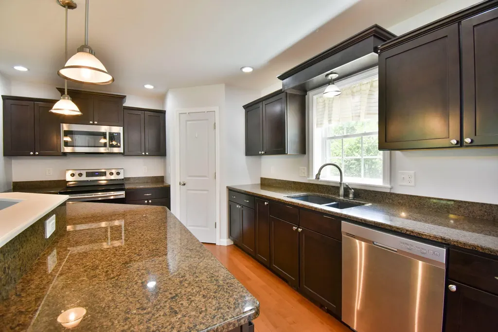 25 Evergreen Lane Sabattus ME 04280