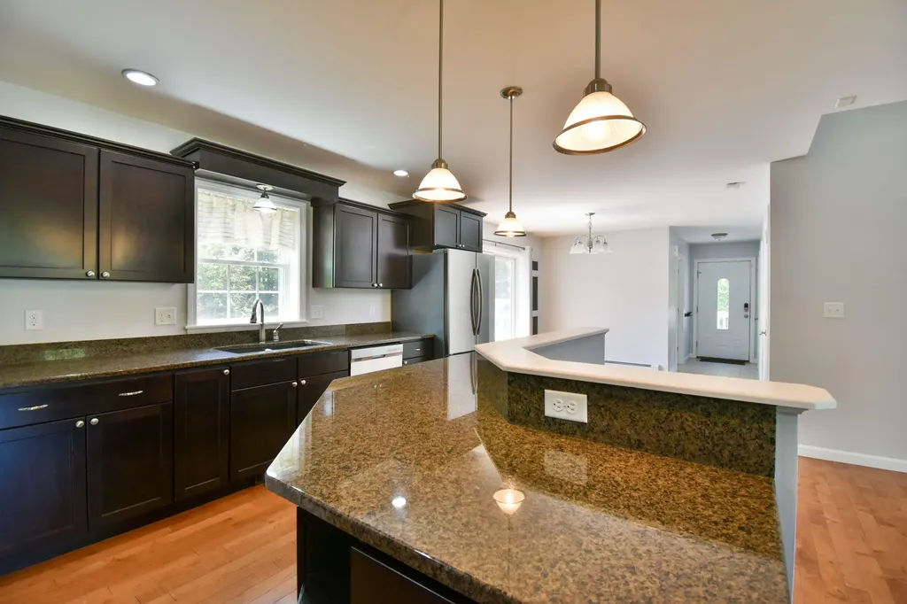 25 Evergreen Lane Sabattus ME 04280