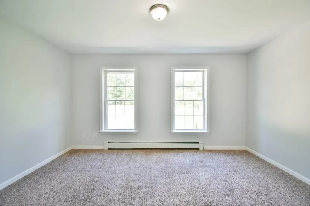 25 Evergreen Lane Sabattus ME 04280
