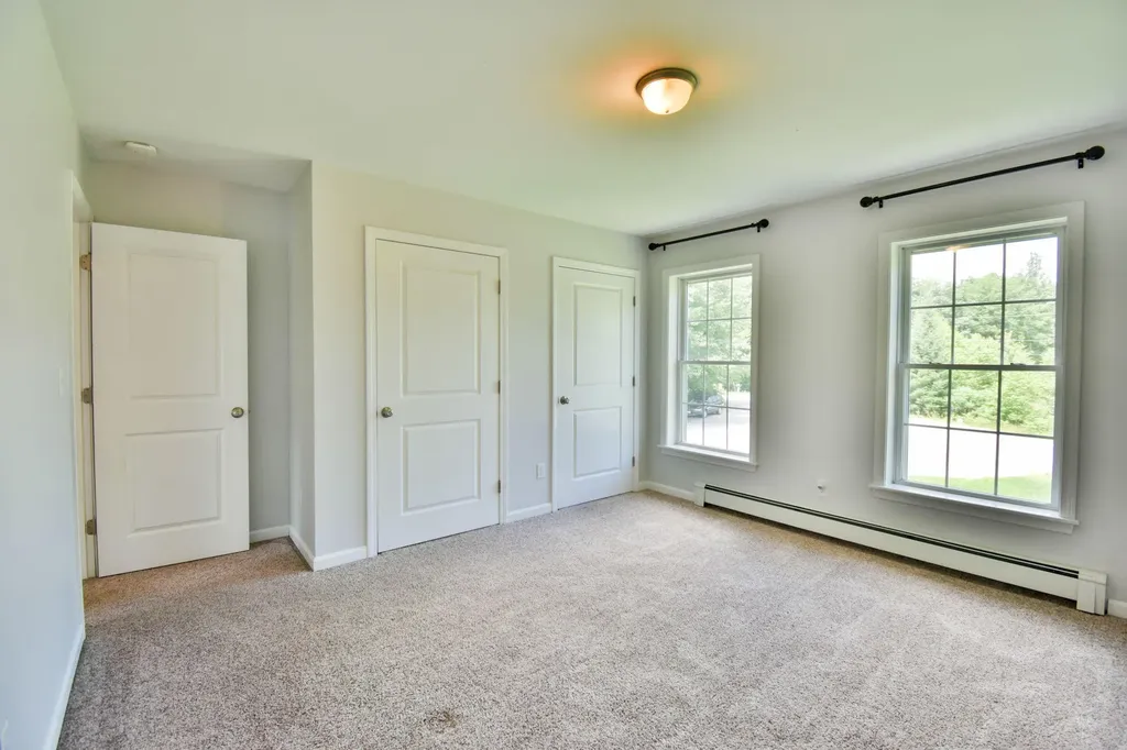 25 Evergreen Lane Sabattus ME 04280