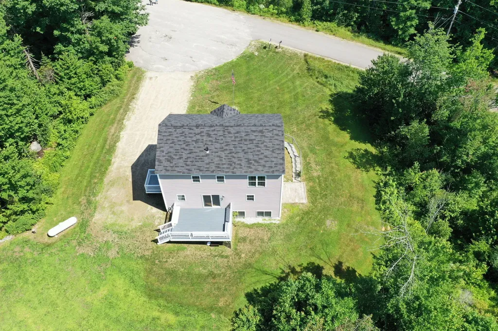 25 Evergreen Lane Sabattus ME 04280