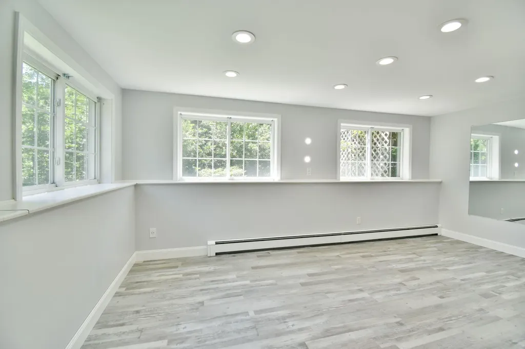 25 Evergreen Lane Sabattus ME 04280