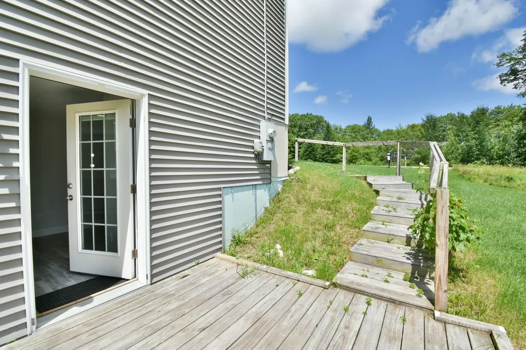 25 Evergreen Lane Sabattus ME 04280