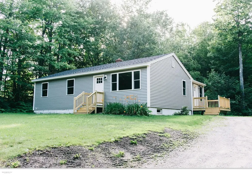605 State Route 121 Otisfield ME 04270