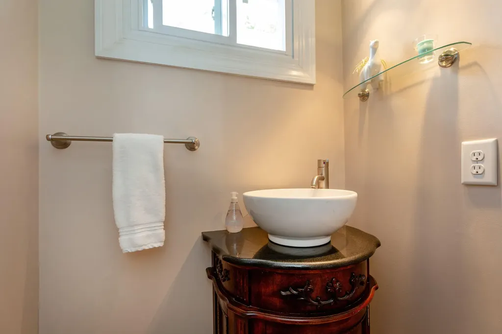 57 Mckeen Street Brunswick ME 04011
