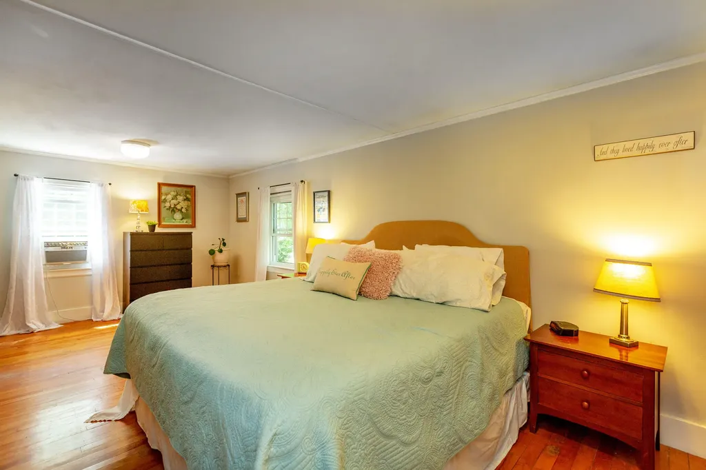 57 Mckeen Street Brunswick ME 04011
