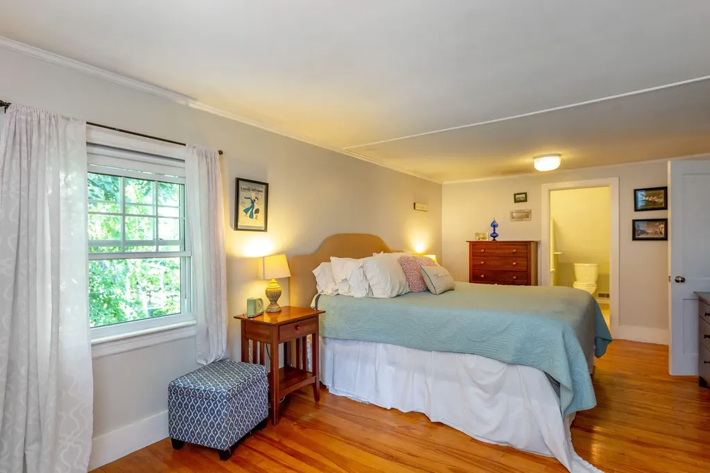 57 Mckeen Street Brunswick ME 04011