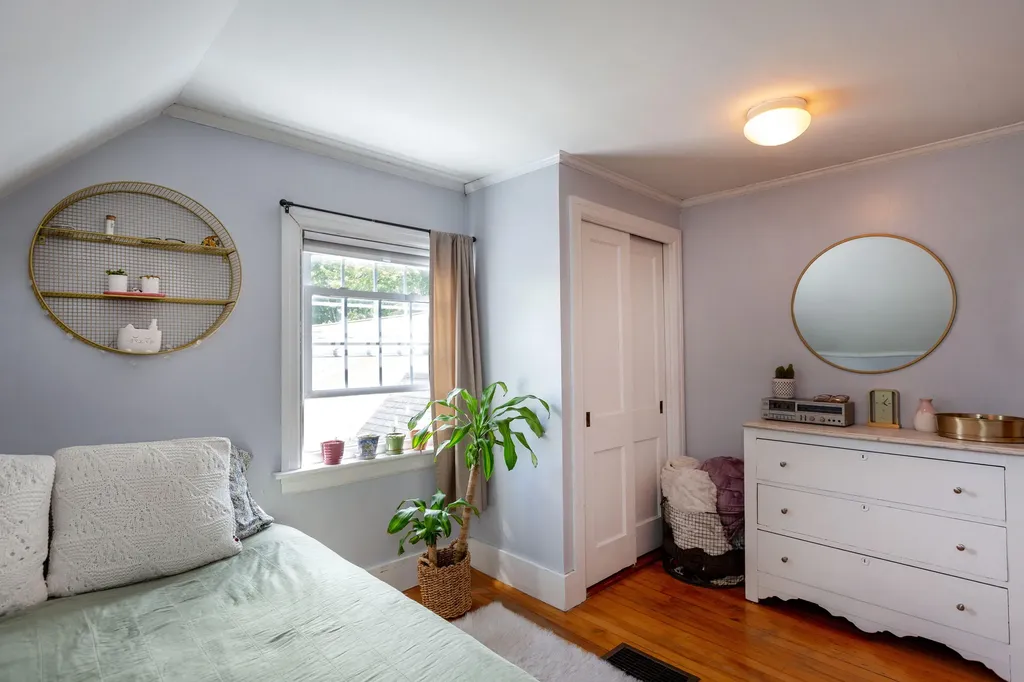 57 Mckeen Street Brunswick ME 04011
