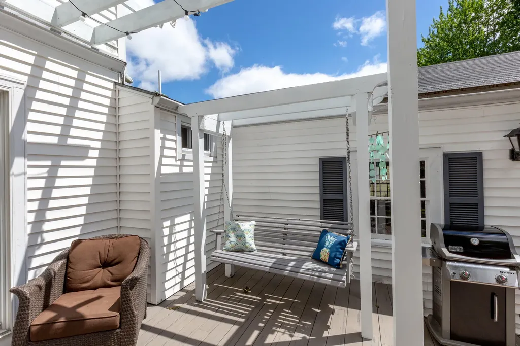 57 Mckeen Street Brunswick ME 04011