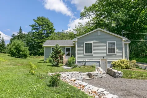 36 Old County Road Freeport ME 04032