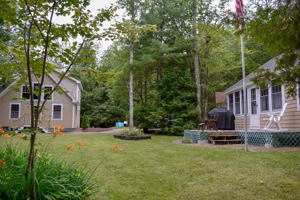 36 Lady Slipper Lane Lincoln ME 04457