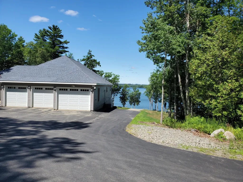 51A Shady Lane Newport ME 04953