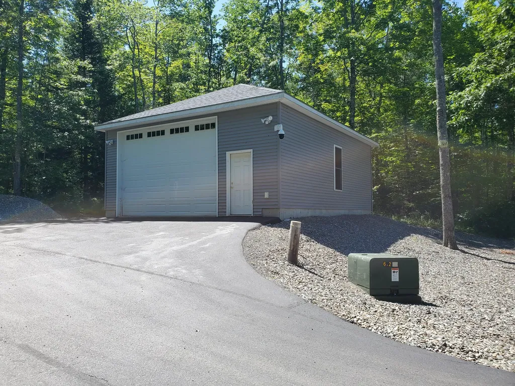 51A Shady Lane Newport ME 04953