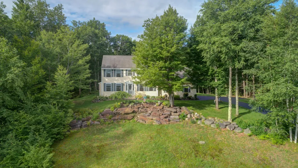 27 Busque Boulevard Standish ME 04084