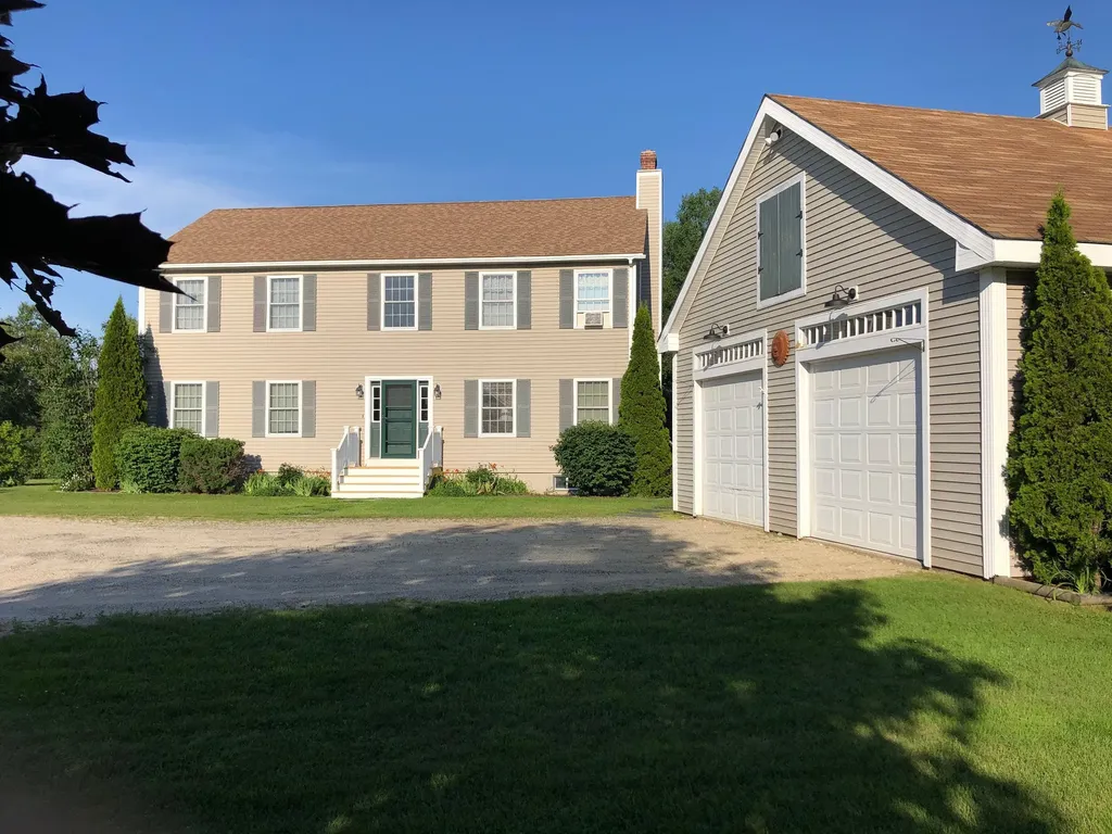 3 Haywood Lane Brunswick ME 04011