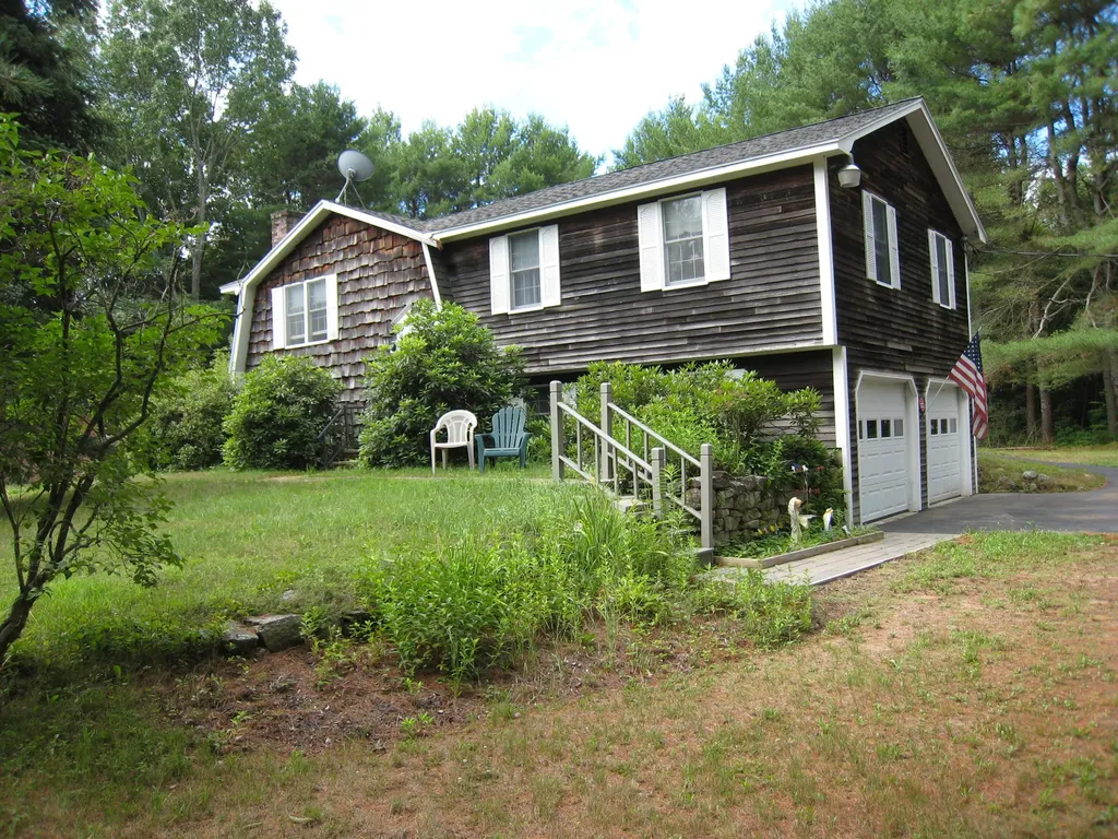 6 Birch Acres Lyman ME 04002