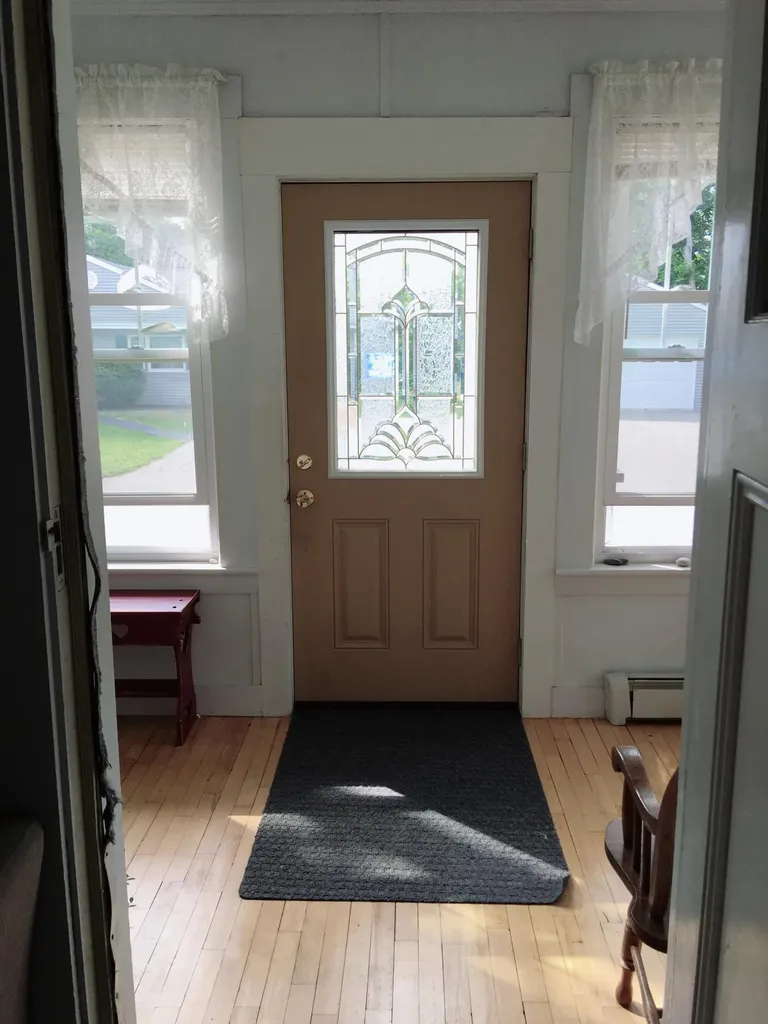 24 Franklin Street Calais ME 04619