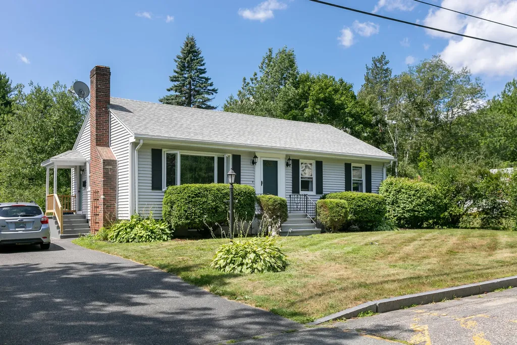 152 Hennessy Drive Portland ME 04103