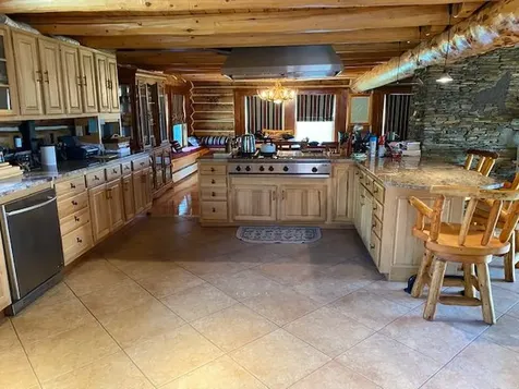 15 Stagecoach Road Greenville ME 04441