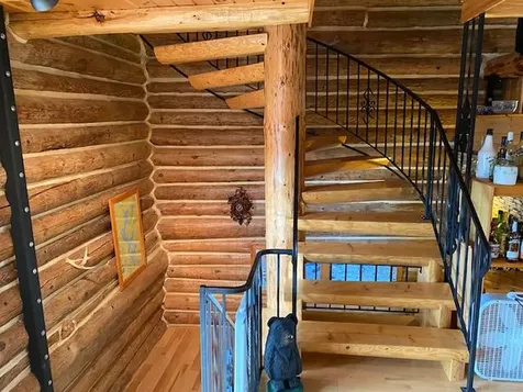 15 Stagecoach Road Greenville ME 04441