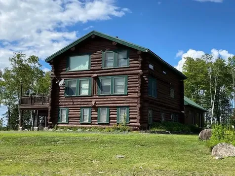15 Stagecoach Road Greenville ME 04441