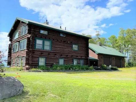 15 Stagecoach Road Greenville ME 04441