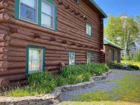 15 Stagecoach Road Greenville ME 04441