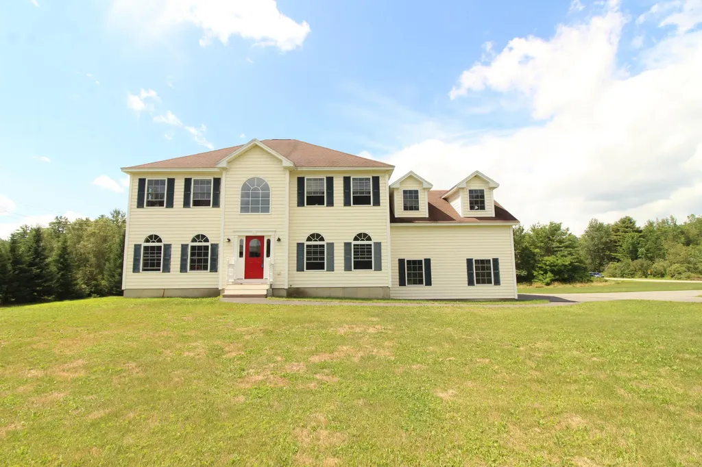7 Butternut Lane Hampden ME 04444