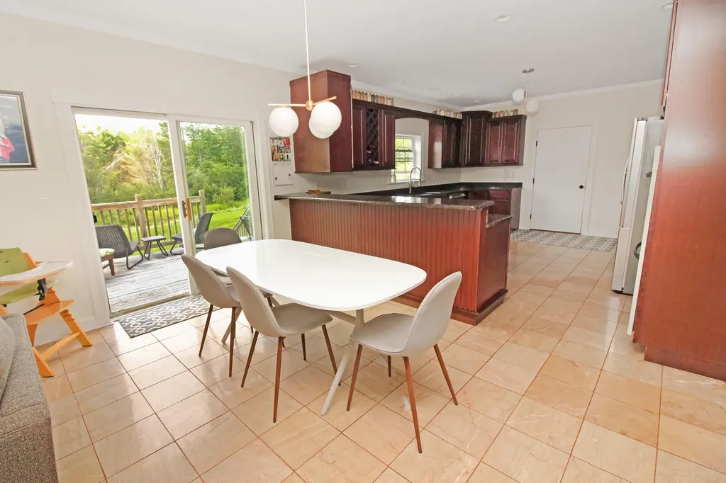 7 Butternut Lane Hampden ME 04444
