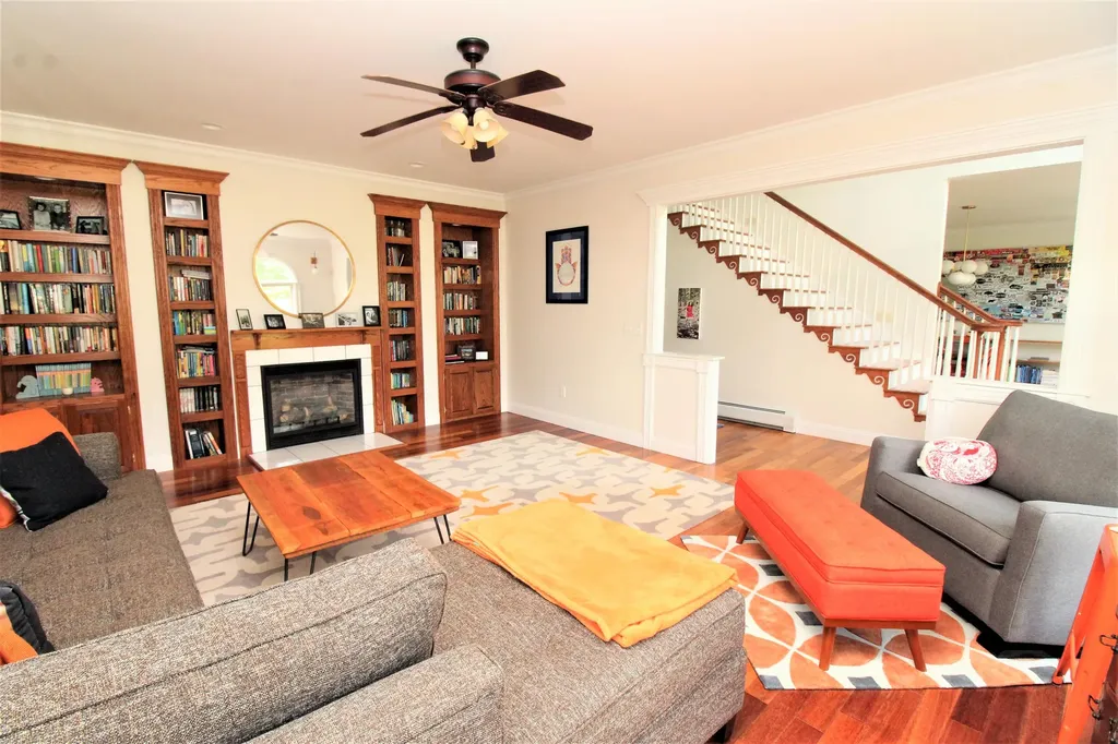 7 Butternut Lane Hampden ME 04444