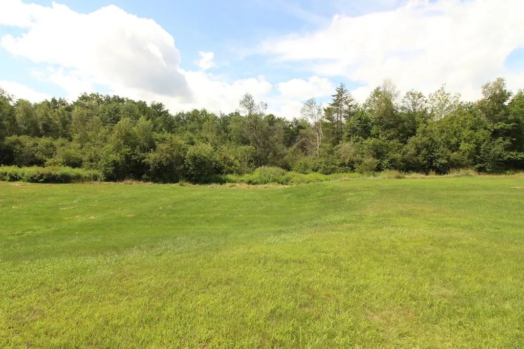 7 Butternut Lane Hampden ME 04444