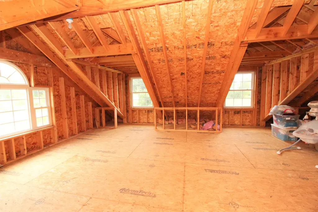 7 Butternut Lane Hampden ME 04444