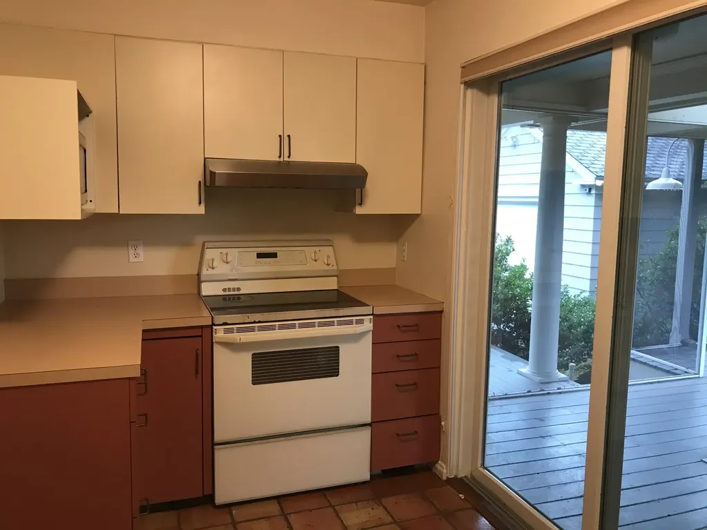 28 Franklin Street Lewiston ME 04240