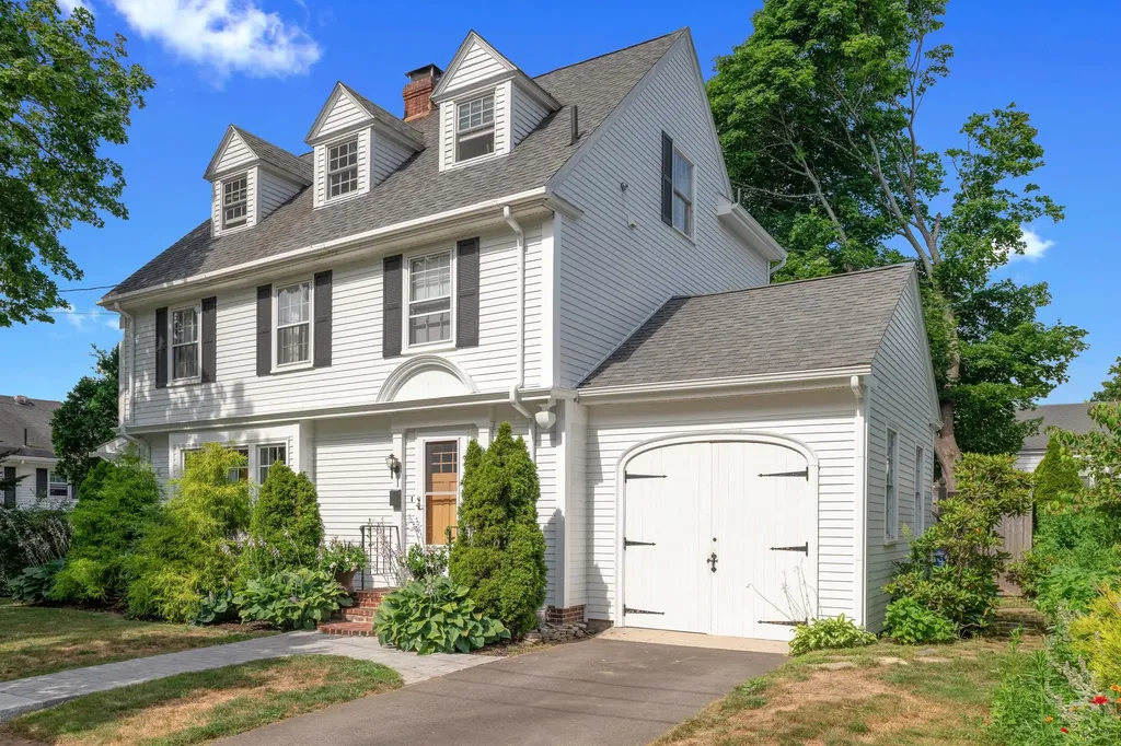 12 Hollis Road Portland ME 04103