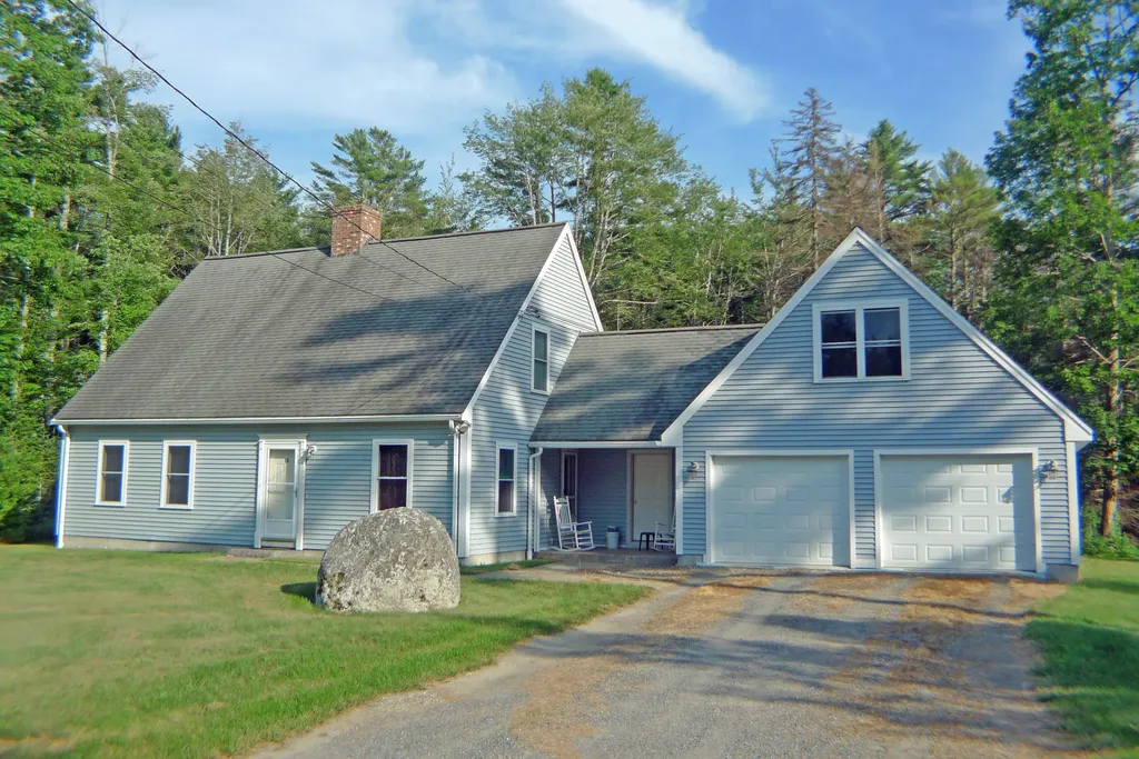 10 Shackletons Way Boothbay ME 04537