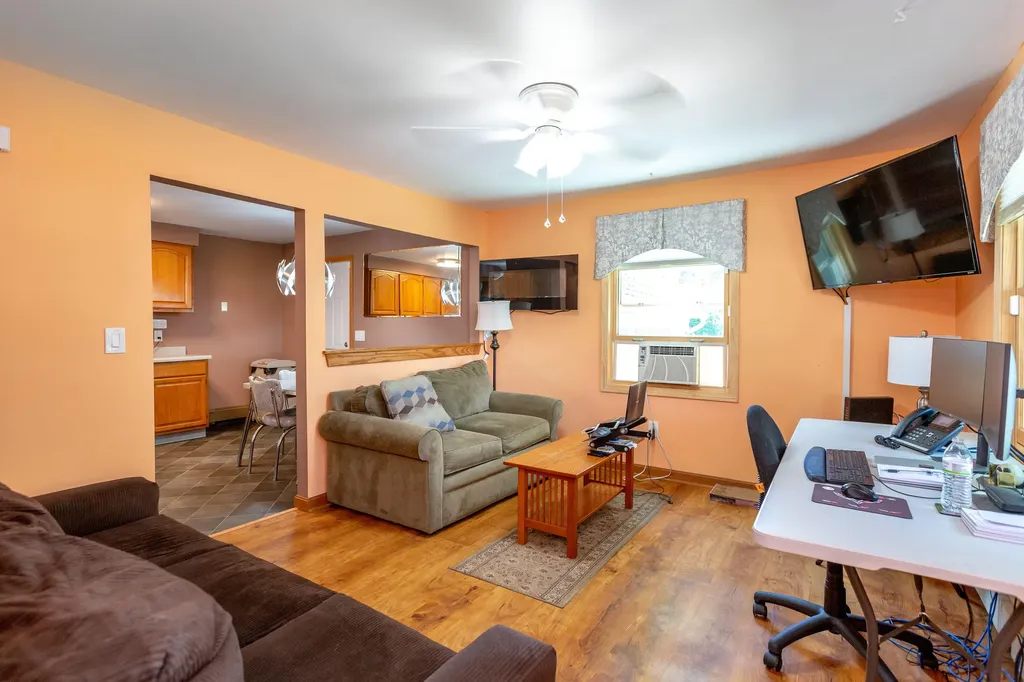 355 East Avenue Lewiston ME 04240